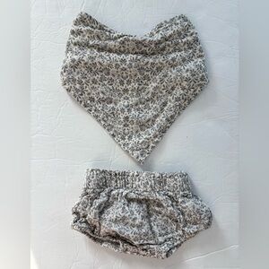 Rylee + Cru Bib and Bloomer Set 0-3 months
